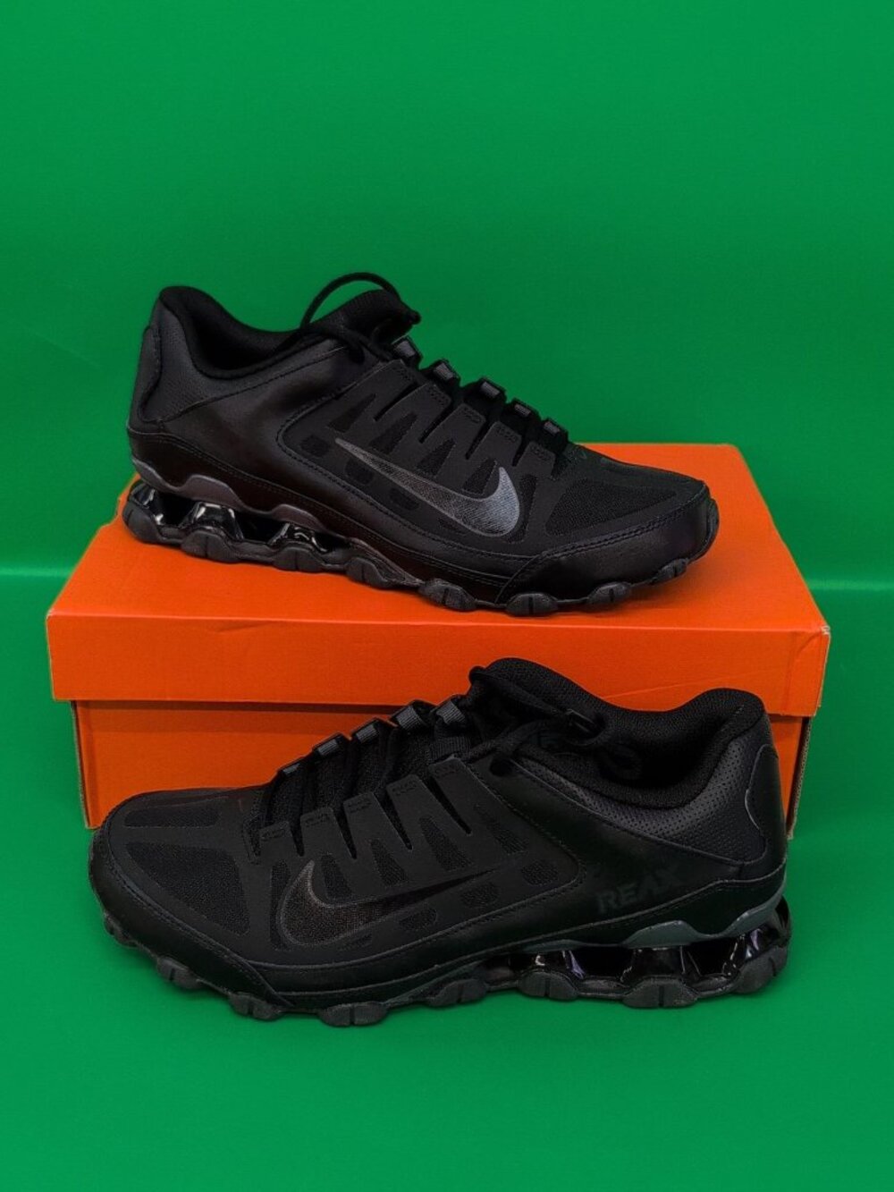 Nike Reax 8 TR Mesh Sneakers Men's Comfort Workout Shoes US 9 Black 621716-008